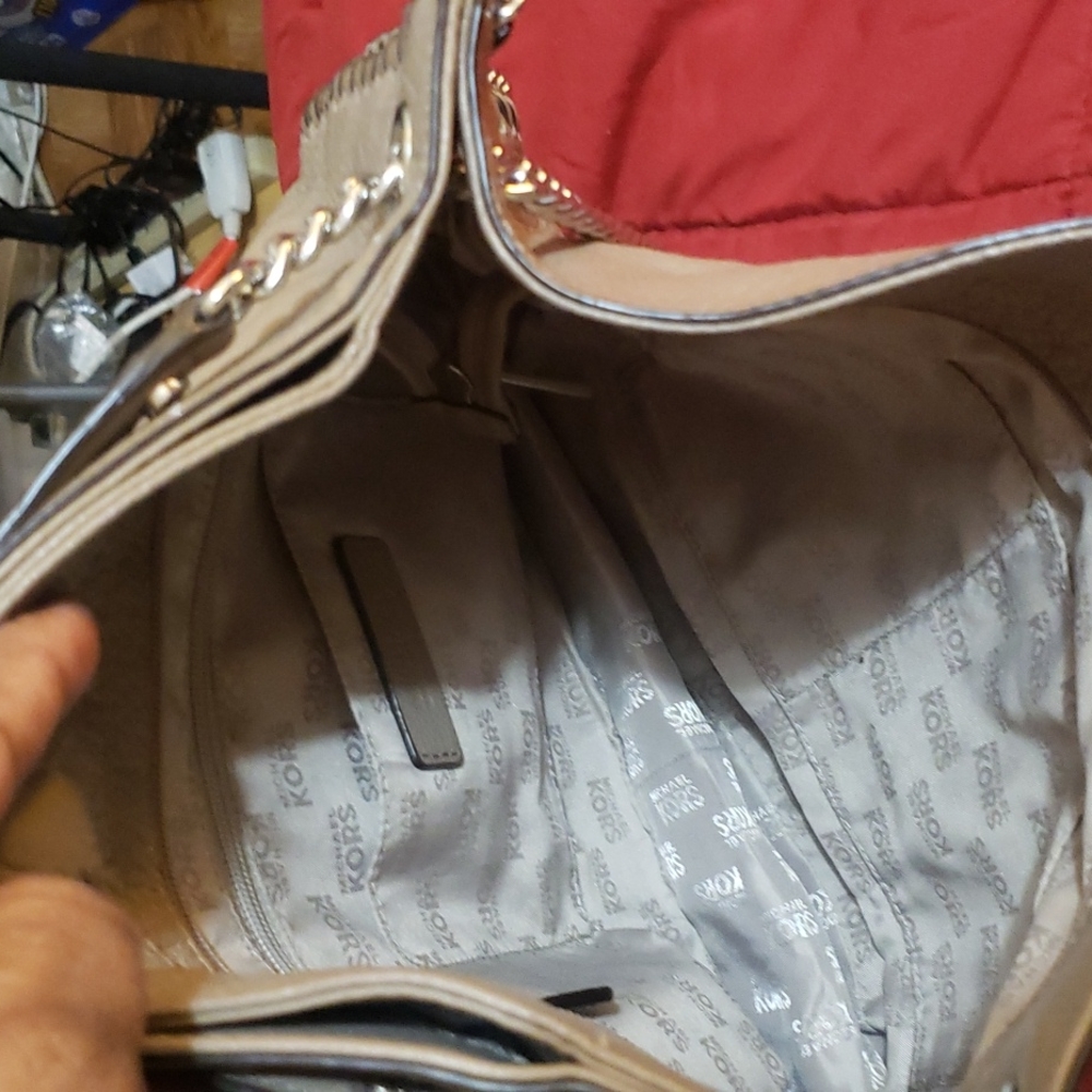 Bags - Picture 4 of 4